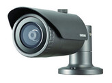 HANWHA  WISENET Q-SERIES FULL HD  1920 X 1080  BULLET IP-CAMERA  4 MM LENS  H.264/265-COMPRESSIE 30 BPS MET WISESTREAM II ONDERSTEUNING  INGEBOUWDE IR-VERLICHTING  WDR  POE/12 VDC